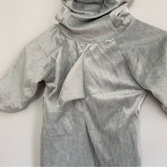 Underwraps Baby Shark Infant Costume - Picture 3 of 13